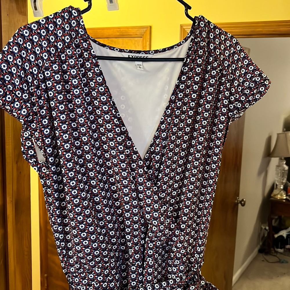 NWOT Express Maxi Dress with Cap Sleeves, Cinched Waist, Side Slit